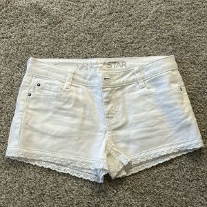 Size 5 white shorts